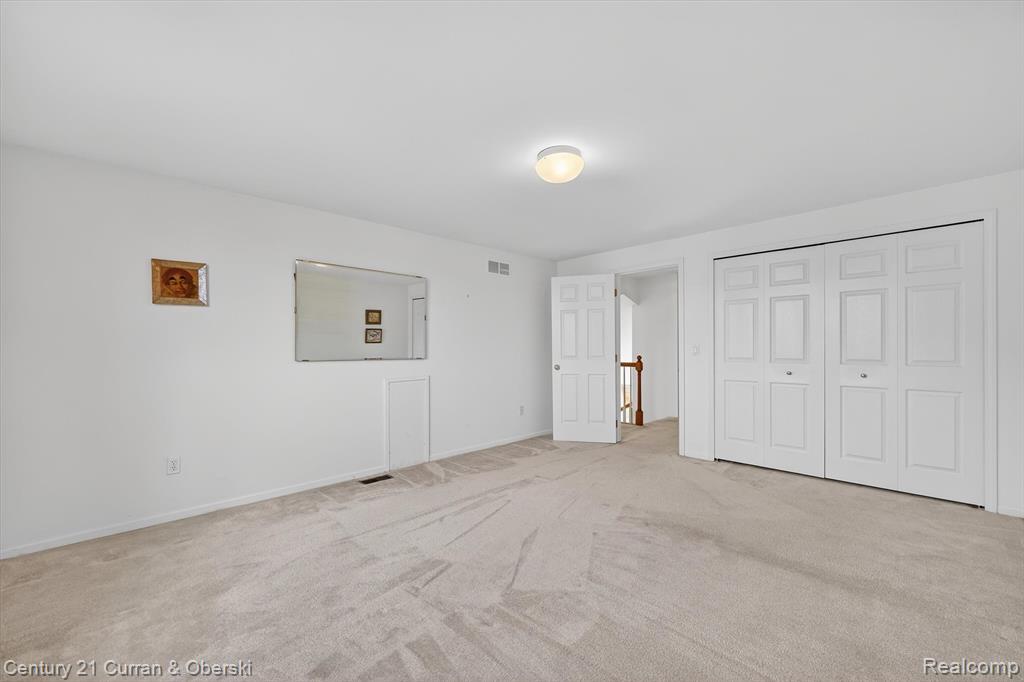 7307 Danbury Drive, West Bloomfield, MI — Photo 31