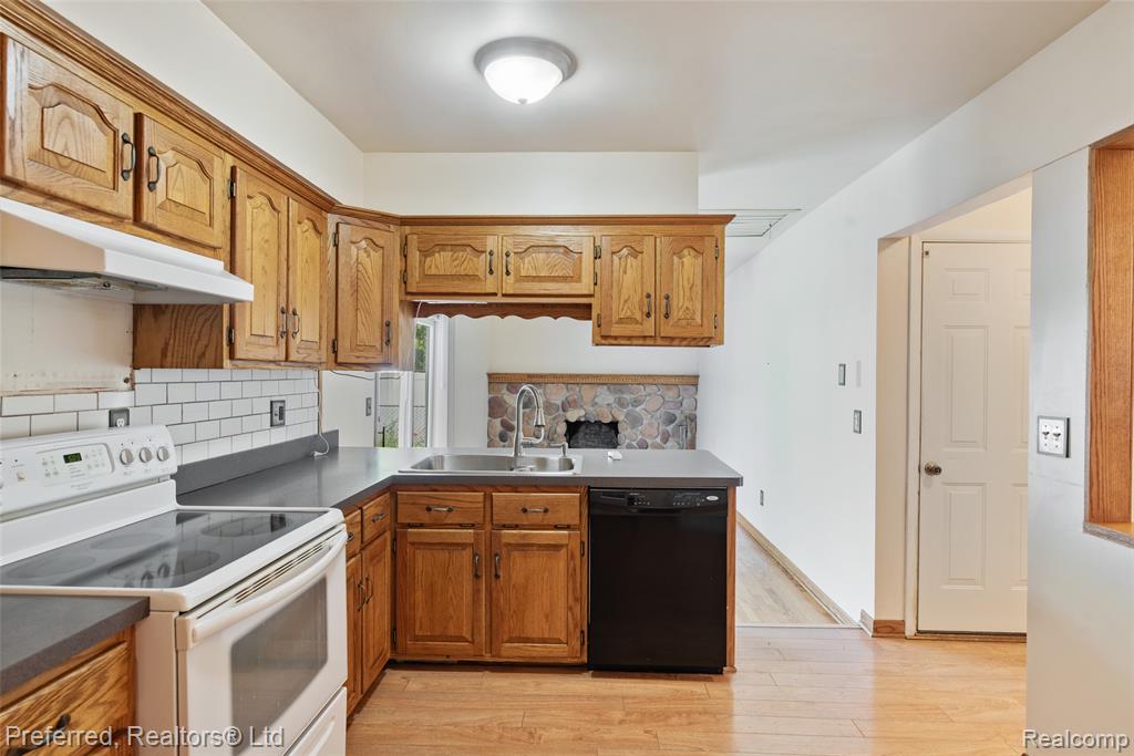 839 Judith Street, Westland, MI 48186 — Photo 6