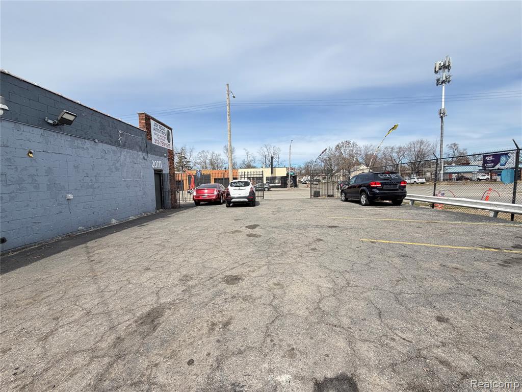 20111 Joy Road, Detroit, MI 48228 — Photo 5