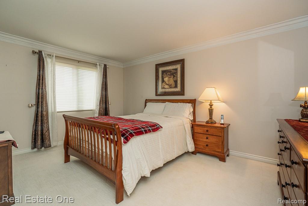 6595 Edith Court, Troy, MI 48085 — Photo 41