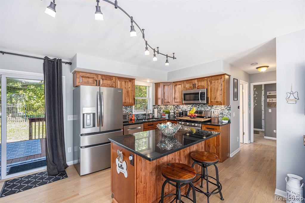 143 BROADWAY Street, Oxford, MI 48371 — Photo 14