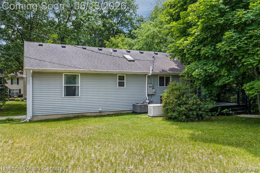 7451 Garland Avenue, Brighton, MI 48116 — Photo 39