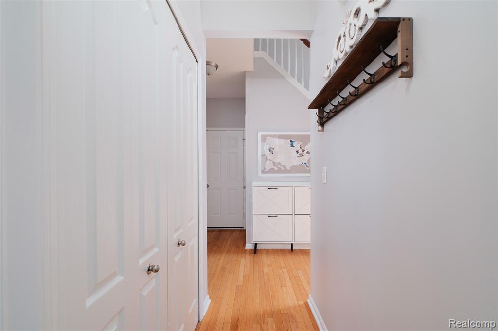 13863 Sherborn Court, Southgate, MI 48195 — Photo 9