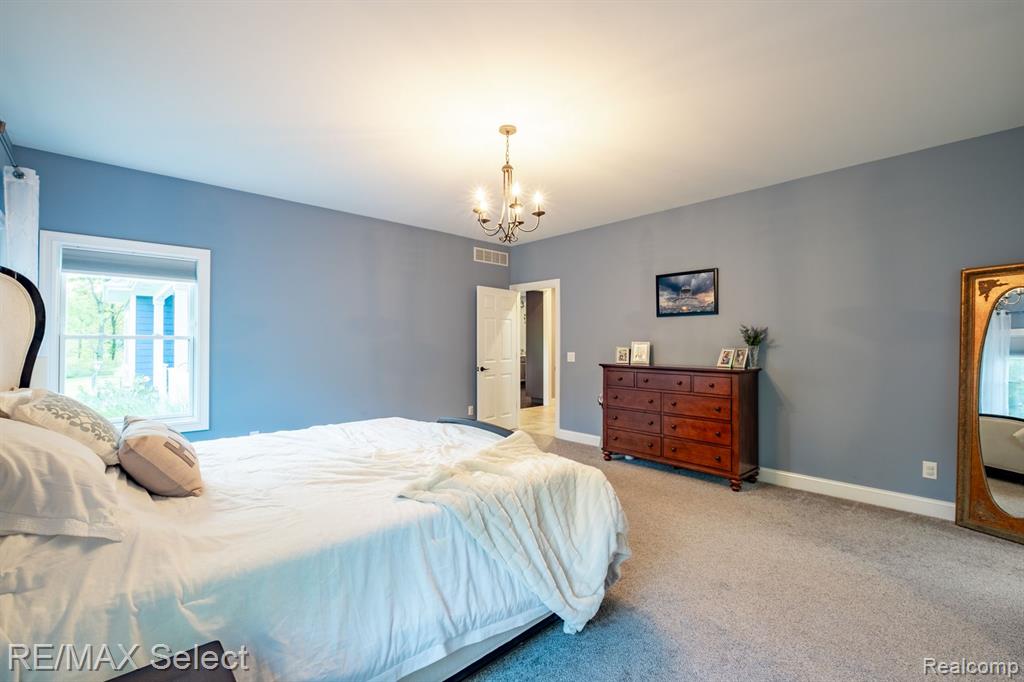 9388 MCMULLEN Circle, Fenton, MI 48430 — Photo 15