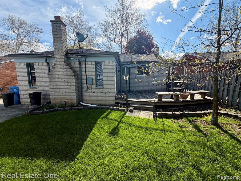 6251 N Charlesworth Street, Dearborn Heights, MI 48127 — Photo 31