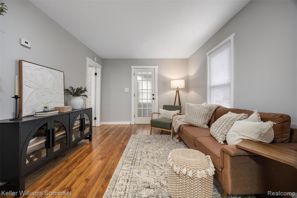346 E Bernhard Avenue, Hazel Park, MI 48030 — Photo 15