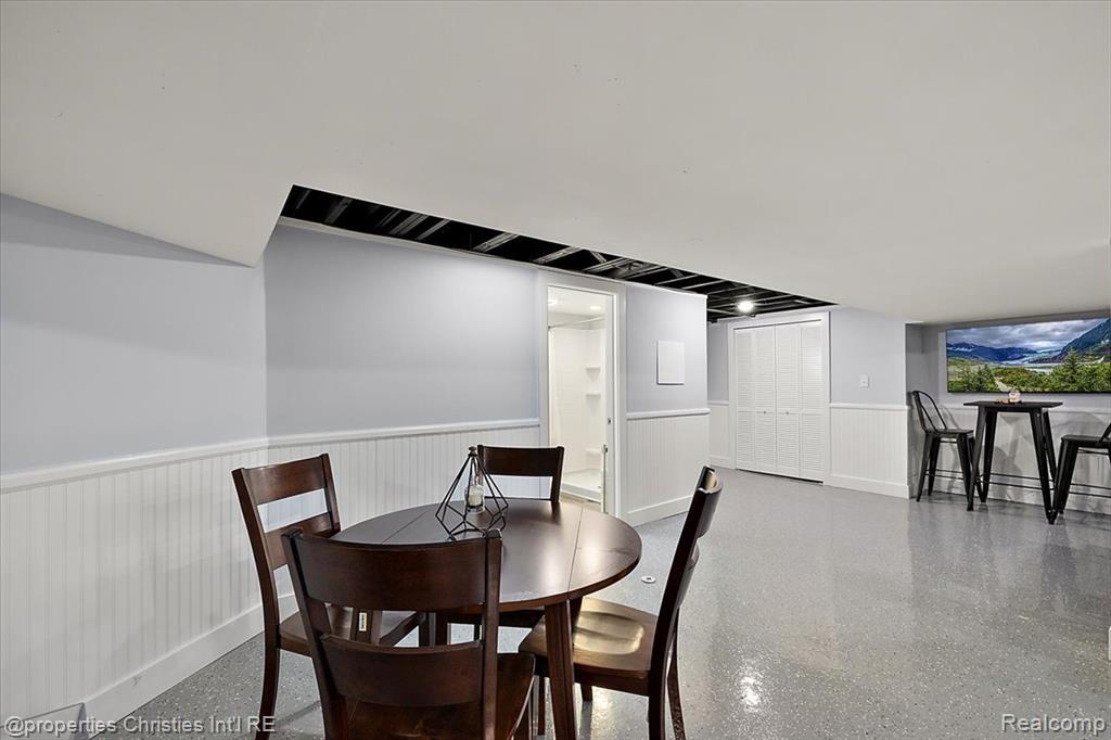 816 W Baker Avenue, Clawson, MI — Photo 43