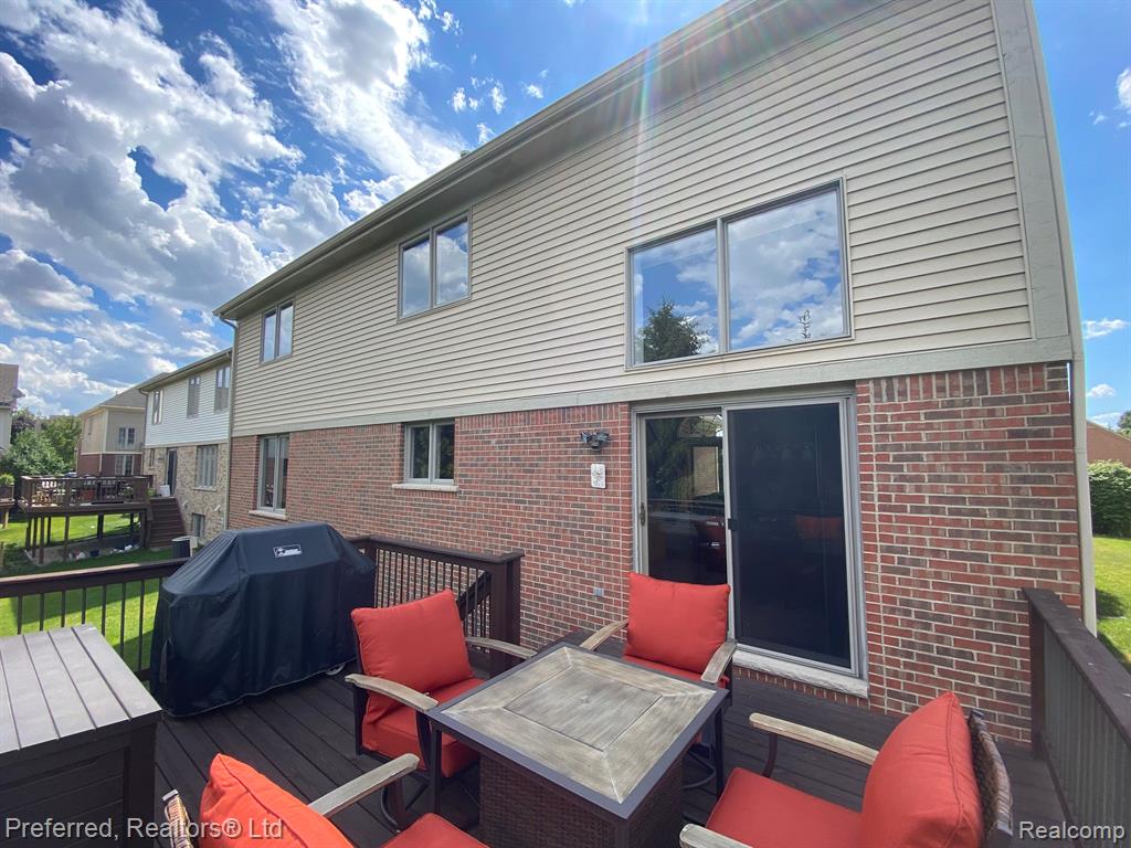 8360 OPAL Drive, Westland, MI — Photo 5