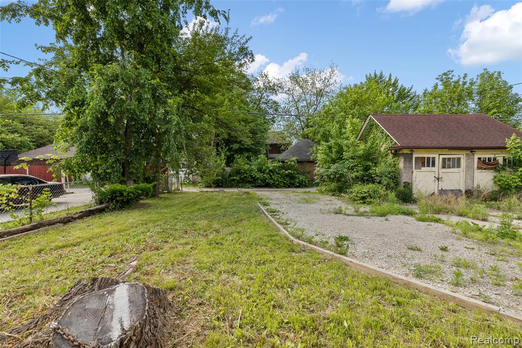 1659 Longfellow Street, Detroit, MI 48206 — Photo 8