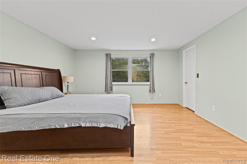 959 Kirts Boulevard, Troy, MI 48084 — Photo 30