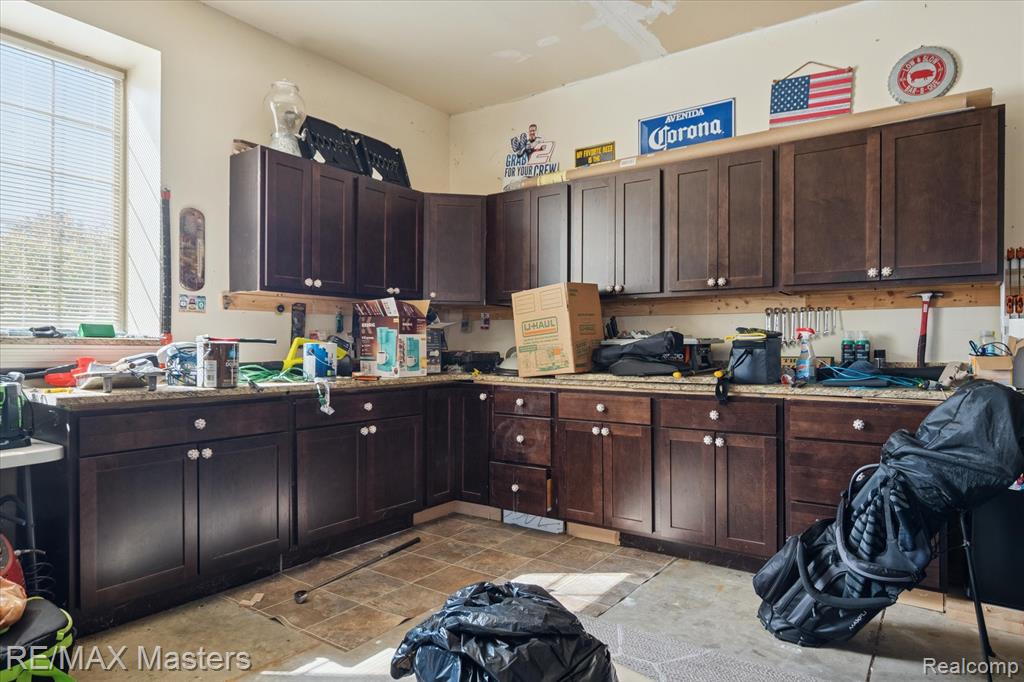 23121 Leighwood Drive, Woodhaven, MI 48183 — Photo 43