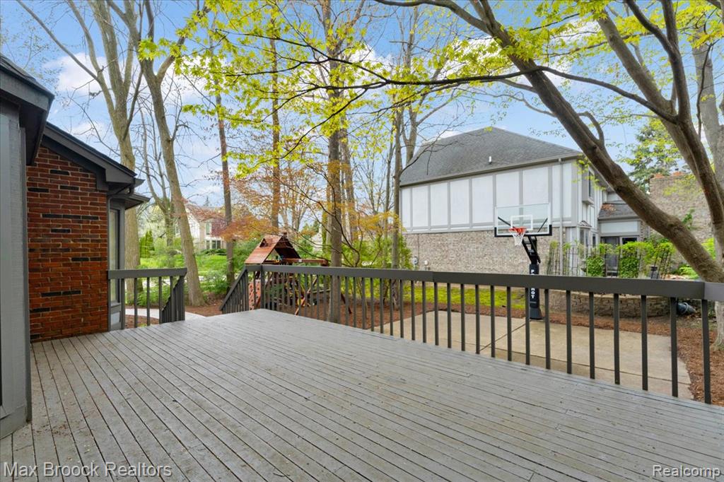 5536 Whitfield Drive, Troy, MI 48098 — Photo 51