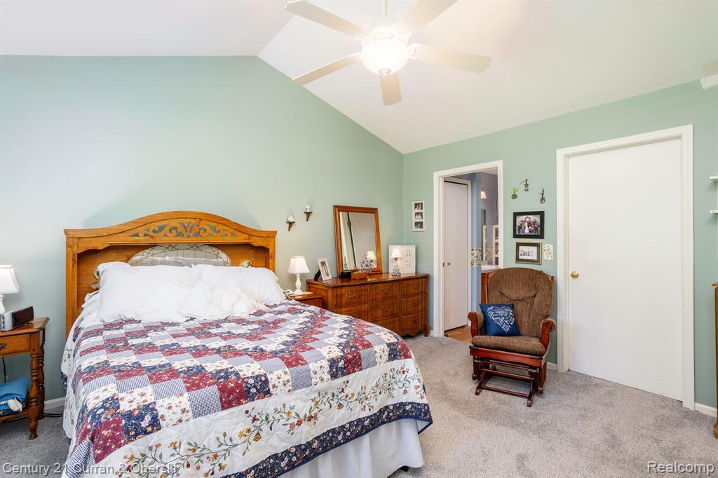 2531 Pine Drive, Wixom, MI 48393 — Photo 24