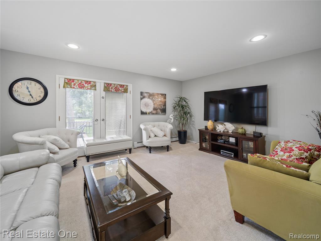 9929 Curie Lane, Pinckney, MI 48169 — Photo 18