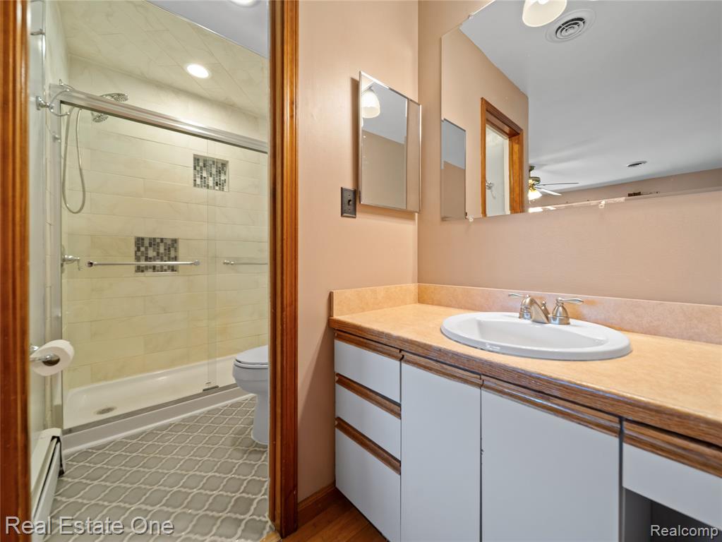 9755 Annabelle Court, South Lyon, MI 48178 — Photo 18