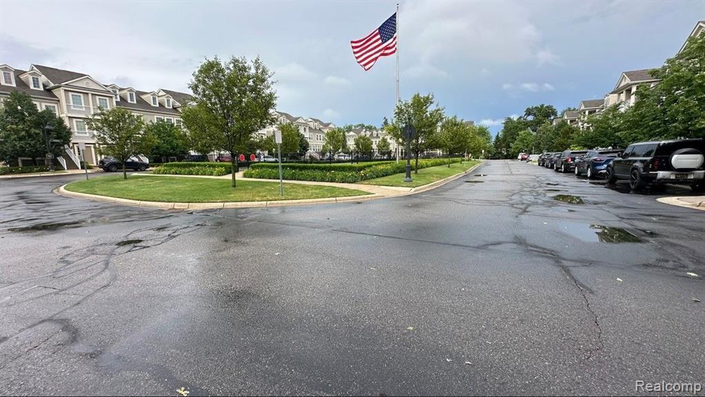 1083 Beaver Run, Troy, MI 48083 — Photo 14