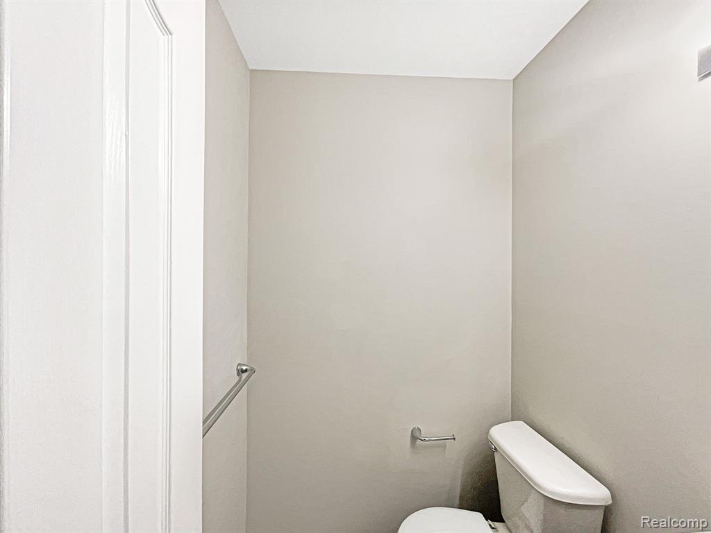 4329 ARETHA Avenue, 2, Detroit, MI 48201 — Photo 10