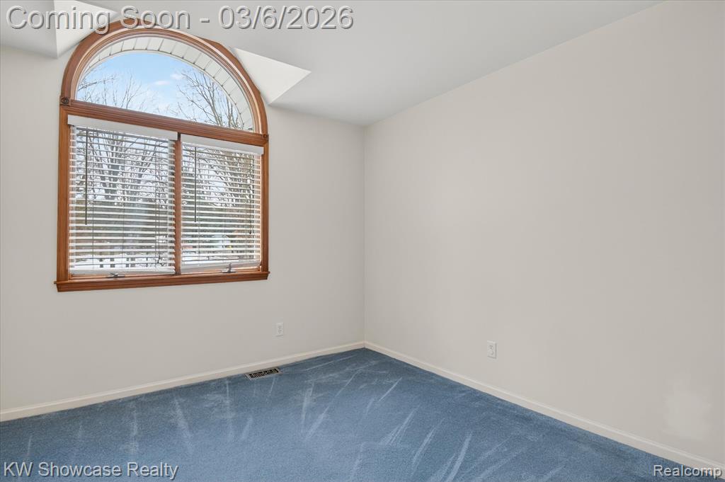2031 Saint Clair Drive, Highland, MI — Photo 47
