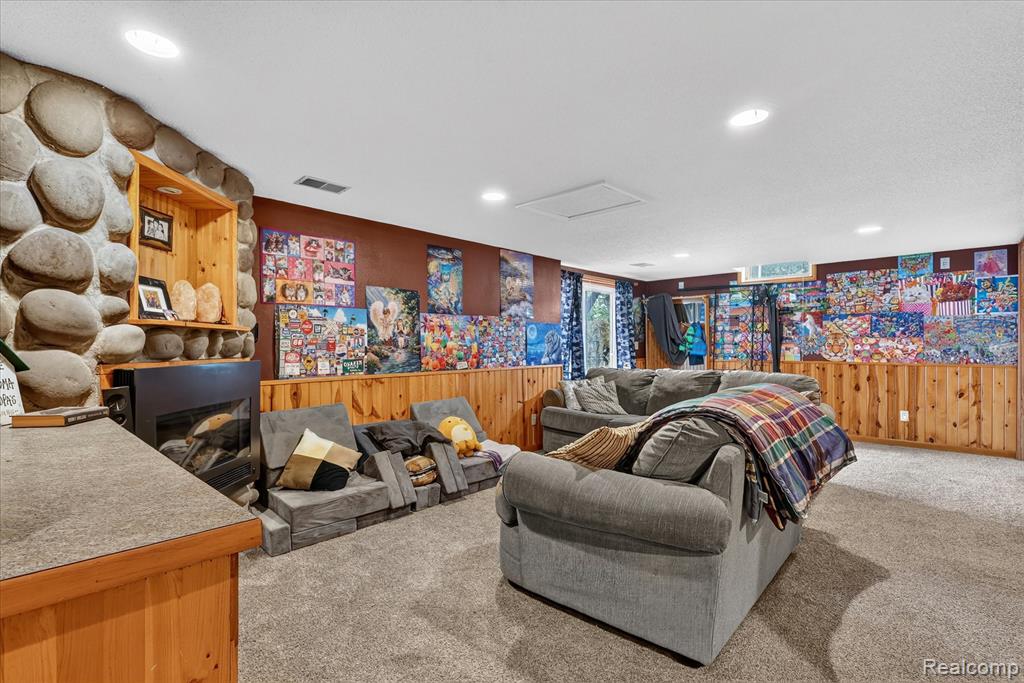 17 E White Lake Dr, Twin Lakes, MI 49457 Drive, Twin Lake, MI 49457 — Photo 33