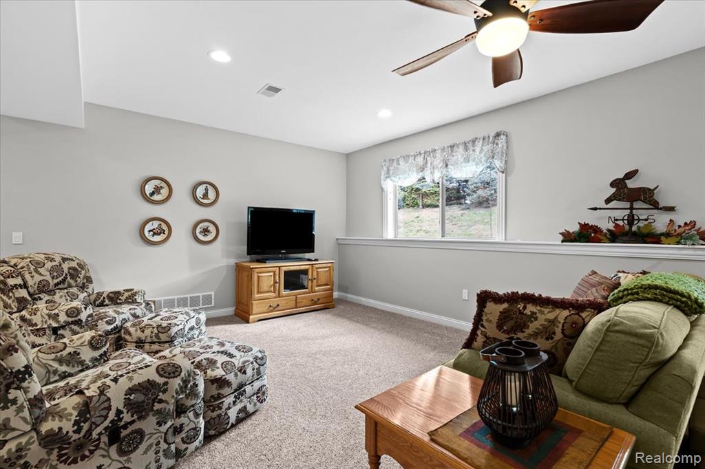 68 Fox Hollow Drive, Metamora, MI 48455 — Photo 28