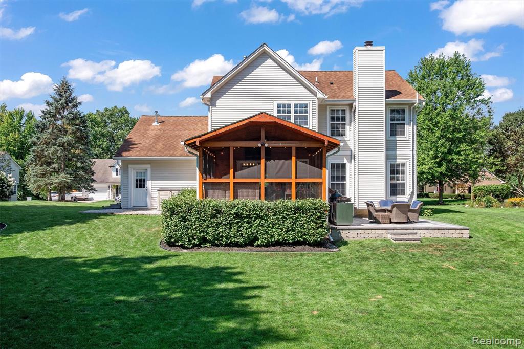 4778 Greenview Court, Commerce Twp, MI 48382 — Photo 35