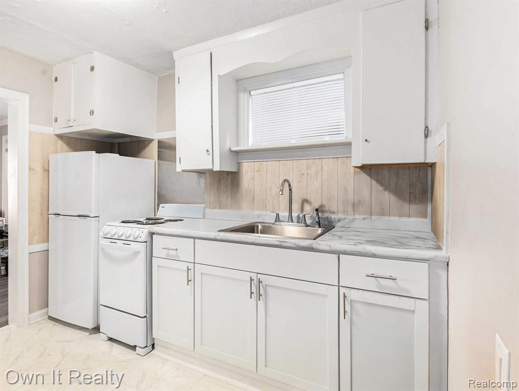68 E JAMES Street, River Rouge, MI 48218 — Photo 30