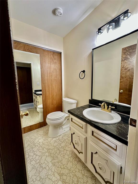 4213 Wentworth Drive, Troy, MI 48098 — Photo 16