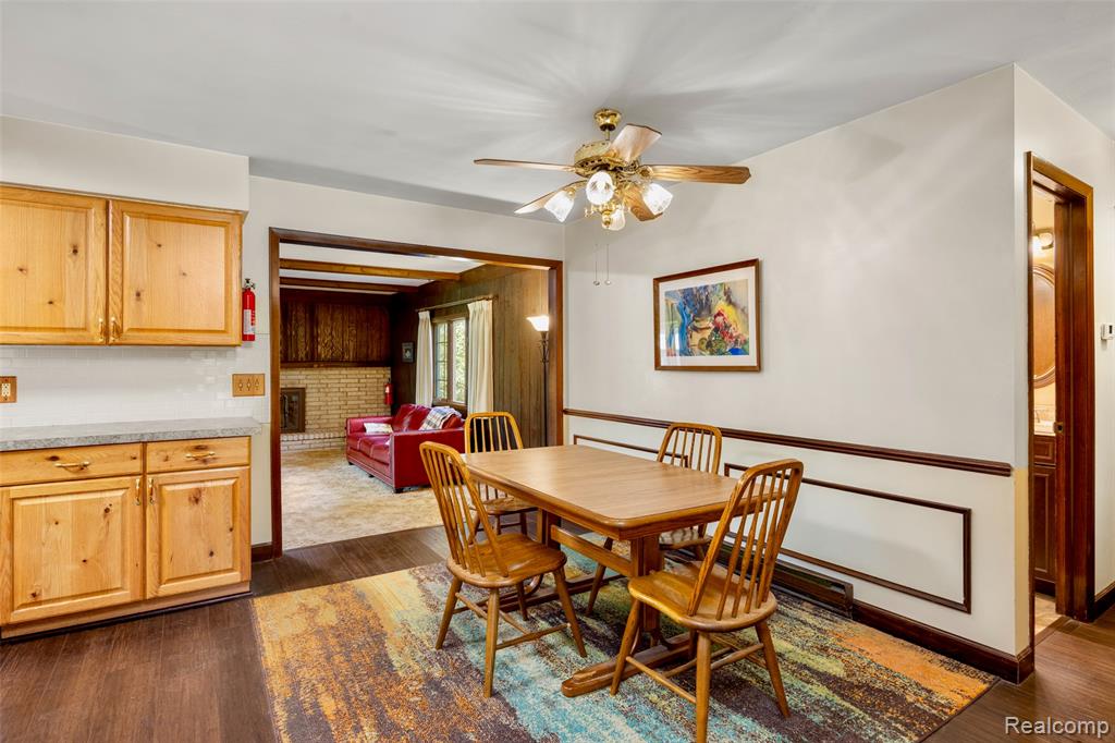 595 N Cedar Road, Fowlerville, MI 48836 — Photo 11