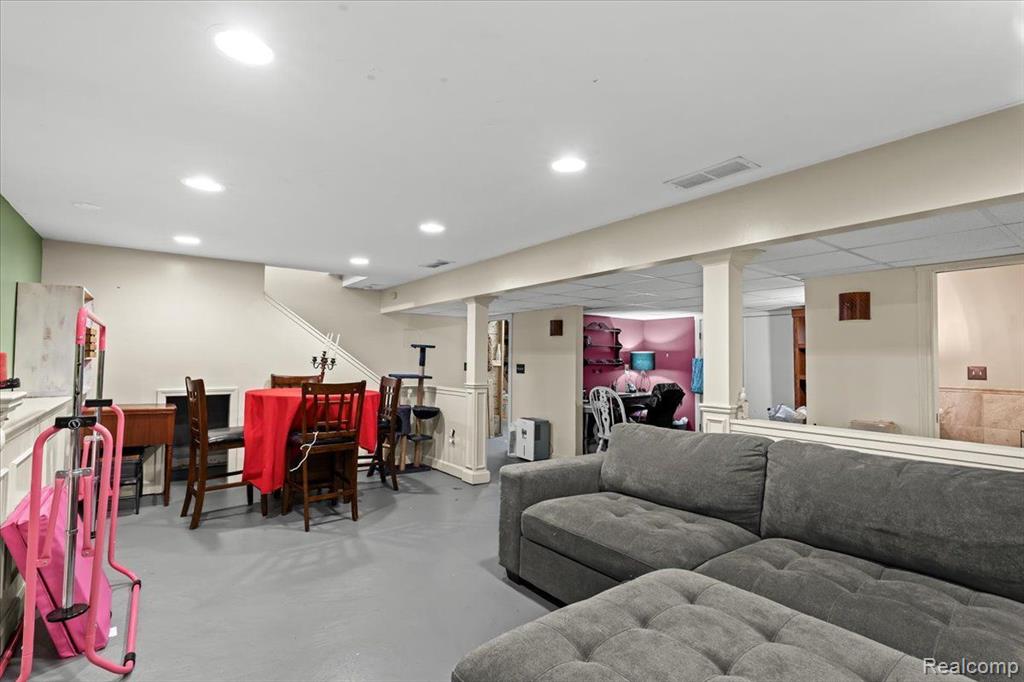 4237 EASTLAWN Avenue, Wayne, MI 48184 — Photo 19