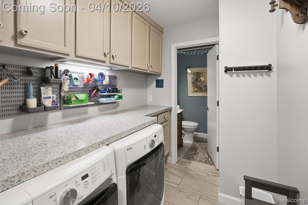 31700 Nixon Street, Beverly Hills, MI 48025 — Photo 42