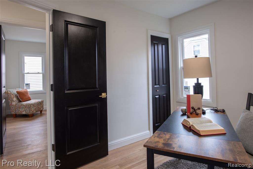 923 Gardendale Street, Ferndale, MI 48220 — Photo 19