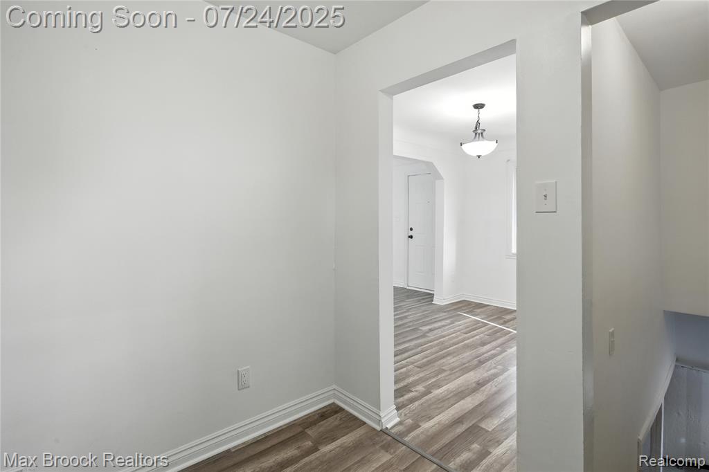 690 2nd Avenue, Pontiac, MI 48340 — Photo 11