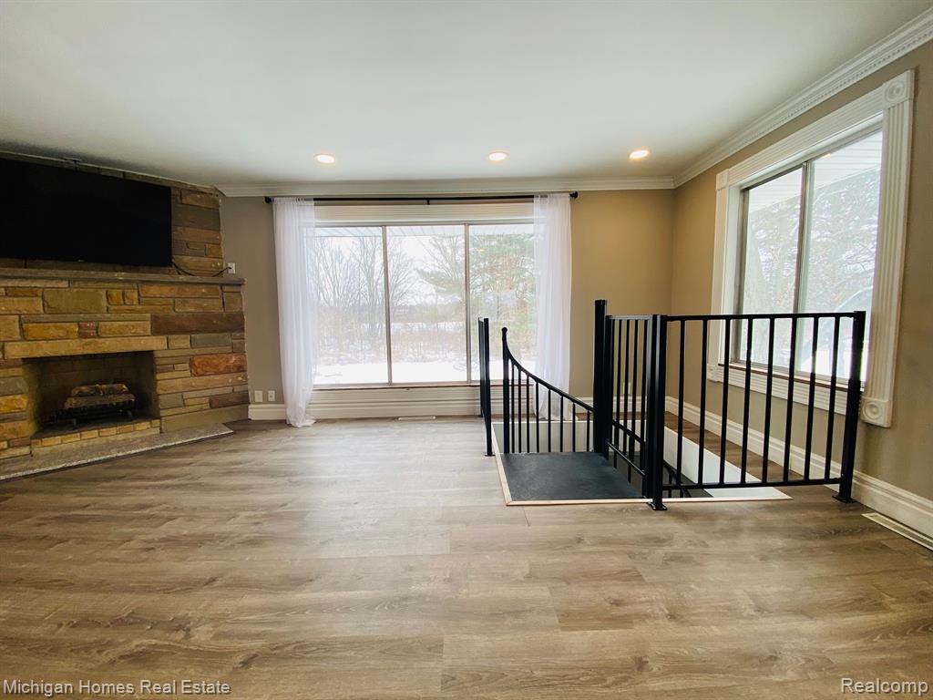 8089 N HOLLY Road, Grand Blanc, MI 48439 — Photo 13