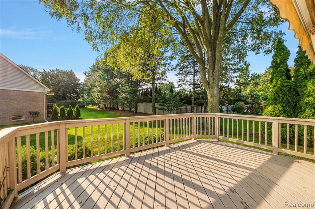 44119 Kendyl, Sterling Heights, MI 48314 — Photo 25