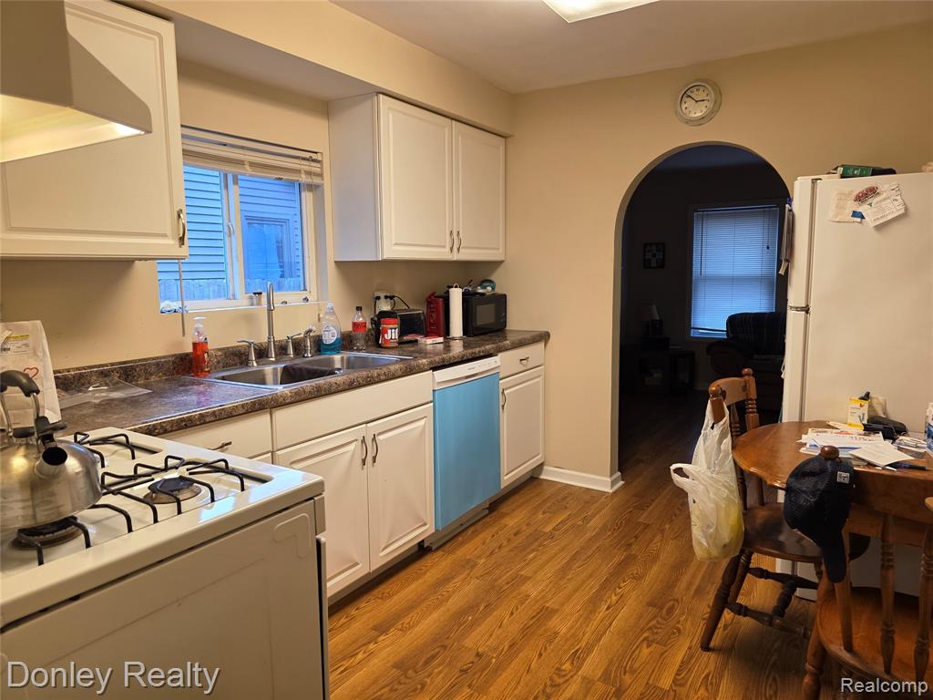 2835 Doyle Street, Marlette, MI 48453 — Photo 2