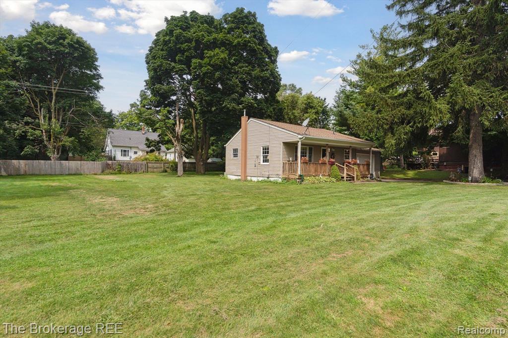 3880 PLEASANT Street, Dryden, MI 48428 — Photo 4