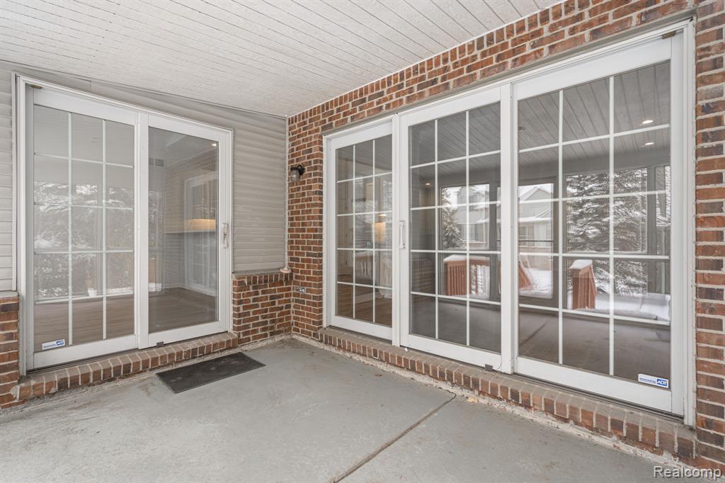530 Wyngate Drive, Rochester, MI 48307 — Photo 28