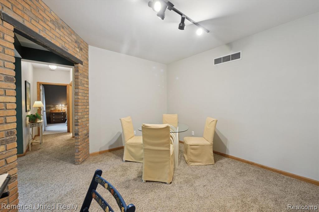 1317 PEPPERGROVE Drive, Brighton, MI 48116 — Photo 45