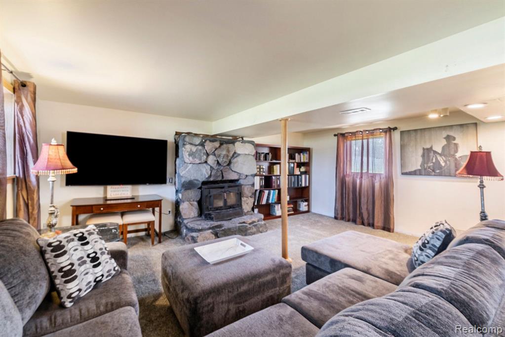 5280 E M 21, Corunna, MI 48817 — Photo 12