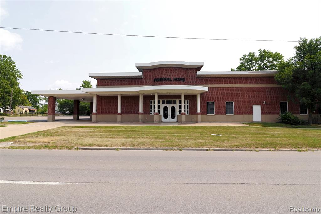 3015 Inkster Road