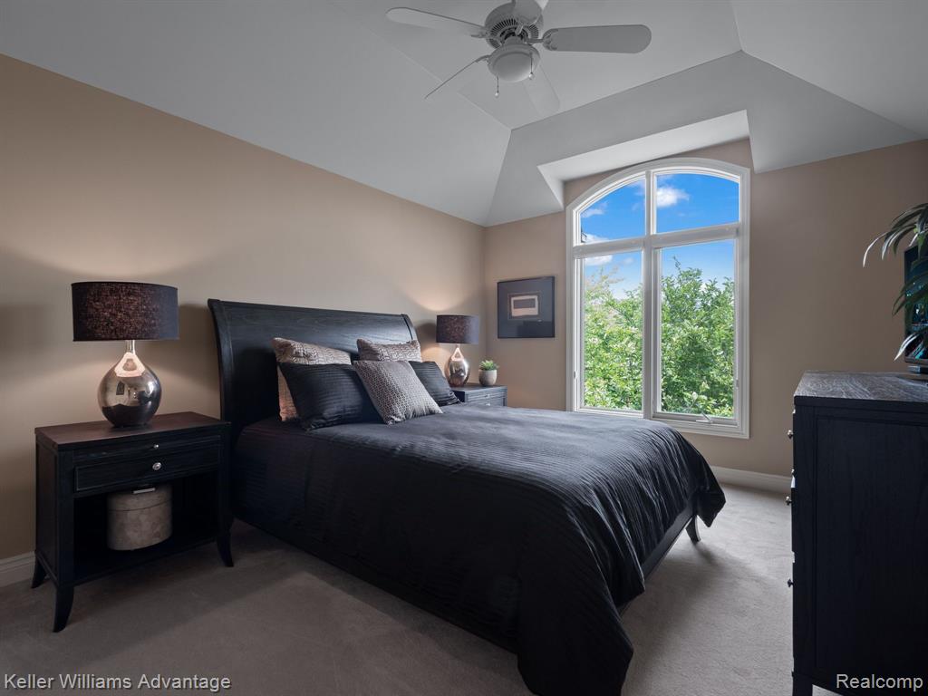 18328 Clairmont Circle E, Northville, MI 48168 — Photo 32