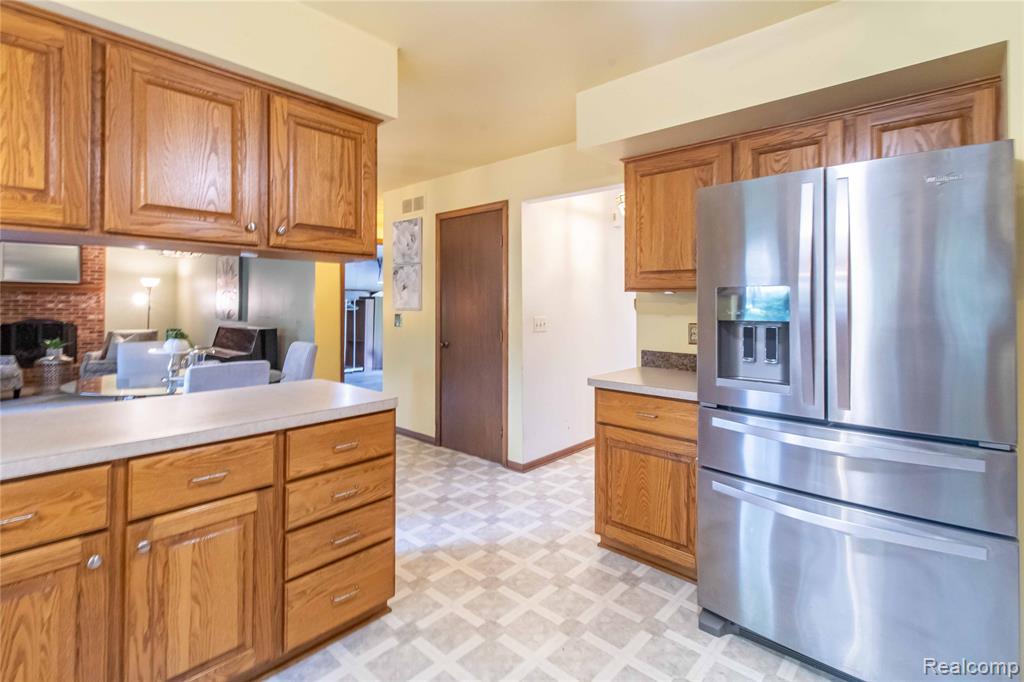 44891 Huntingcross Drive, Novi, MI — Photo 10