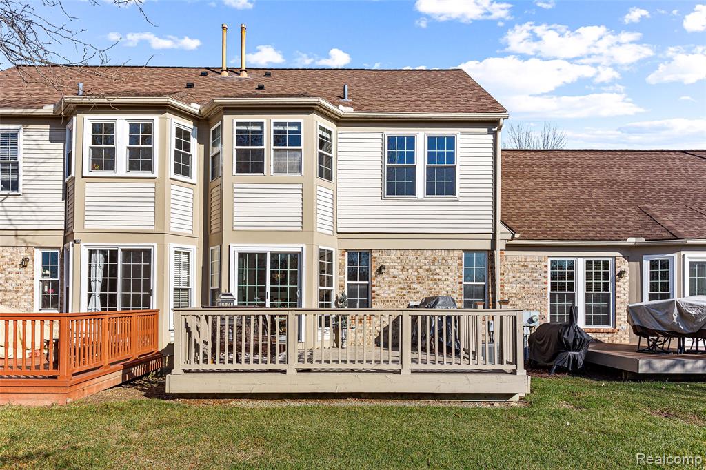 4680 Hunters Circle W, Canton, MI 48188 — Photo 34