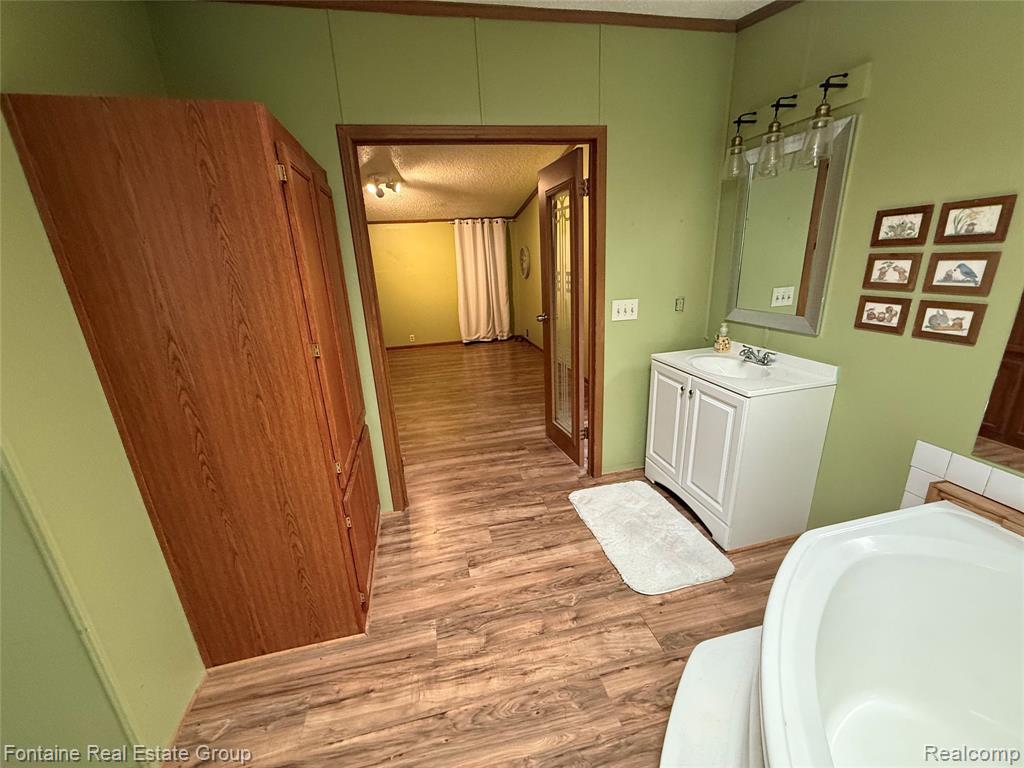 6678 Laramie, Romulus, MI 48174 — Photo 23