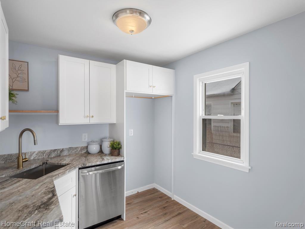 9600 SIOUX, Redford, MI 48239 — Photo 17