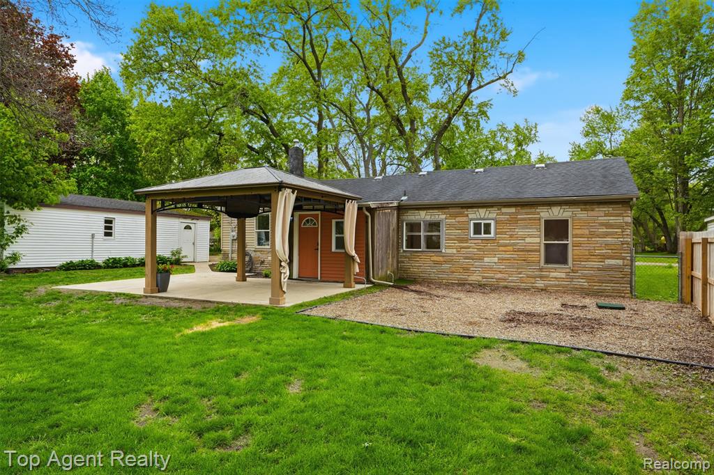 7048 Lapham, Waterford, MI 48329 — Photo 29