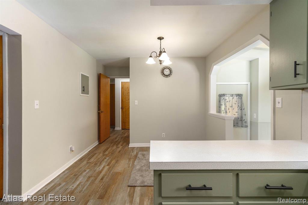 9450 HOGAN Road, Fenton, MI 48430 — Photo 18
