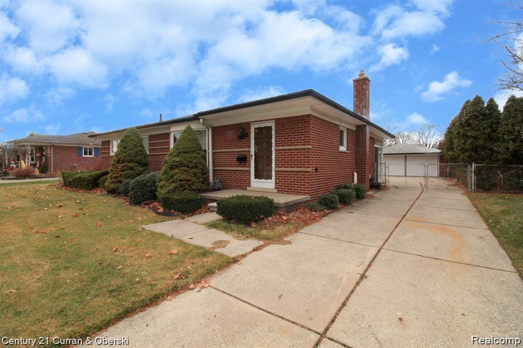 6711 N EVANGELINE Street, Dearborn Heights, MI 48127 — Photo 22