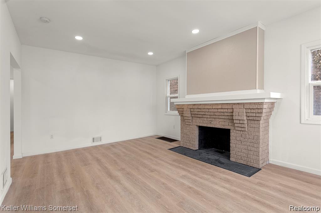 7432 Churchill Street, Detroit, MI 48206 — Photo 2