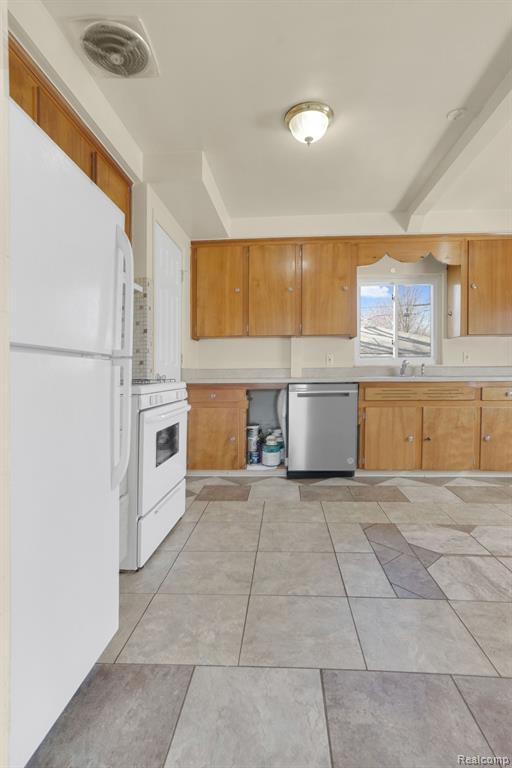 8155 VERMONT Avenue, Warren, MI 48093 — Photo 14